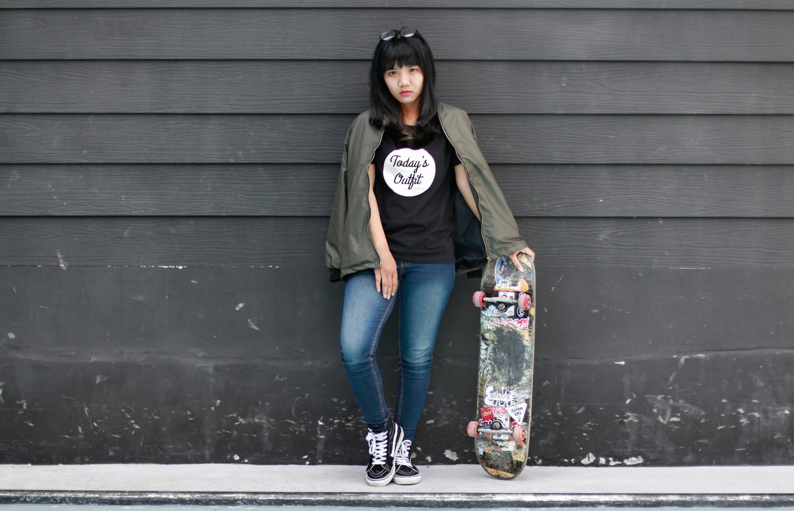 Vers une égalité dans le monde du skateboard, les défis du skate féminin